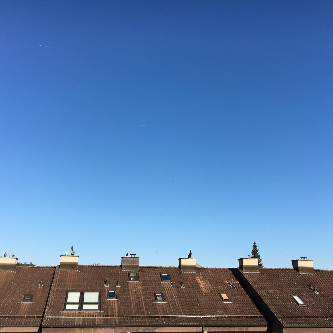Good Morning with a wonderful blue sky from Uster!