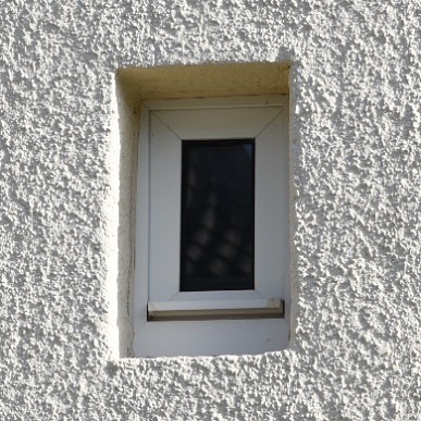 Kleine Fenster 
@new_energie